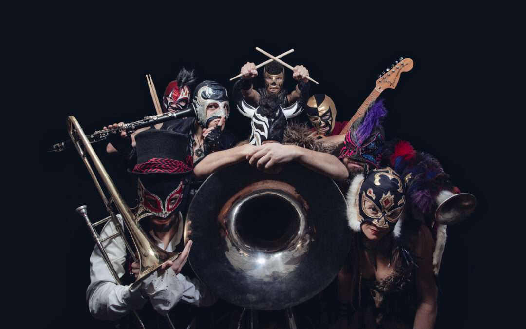 Basa Da – Santa Machete